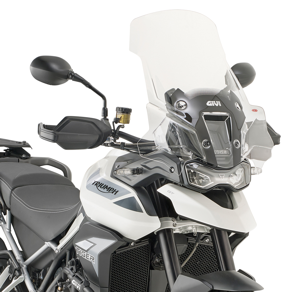 Accessori scooter: da Givi tutto per l'Honda SW-T400 - Motociclismo